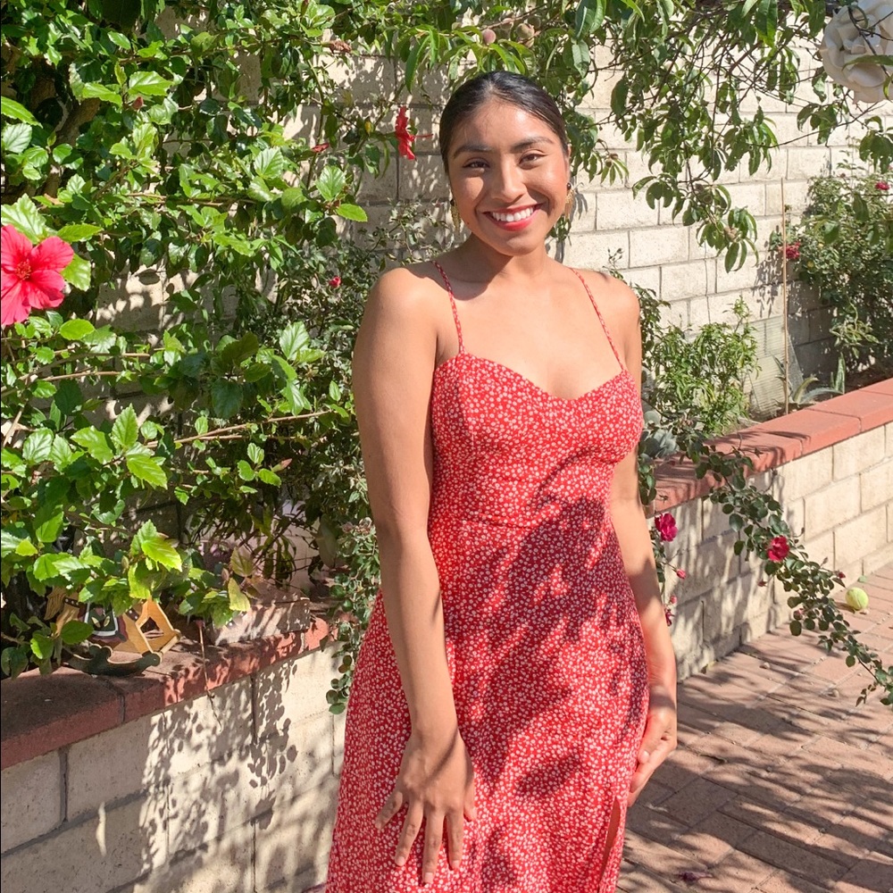 Meet your Posher, Connie